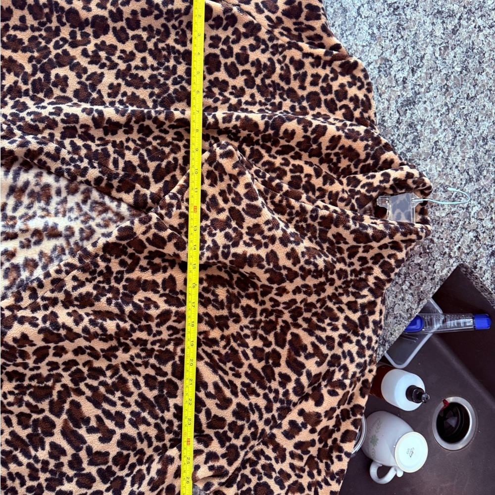 Leopard Print Faux Fur Cape - image 2